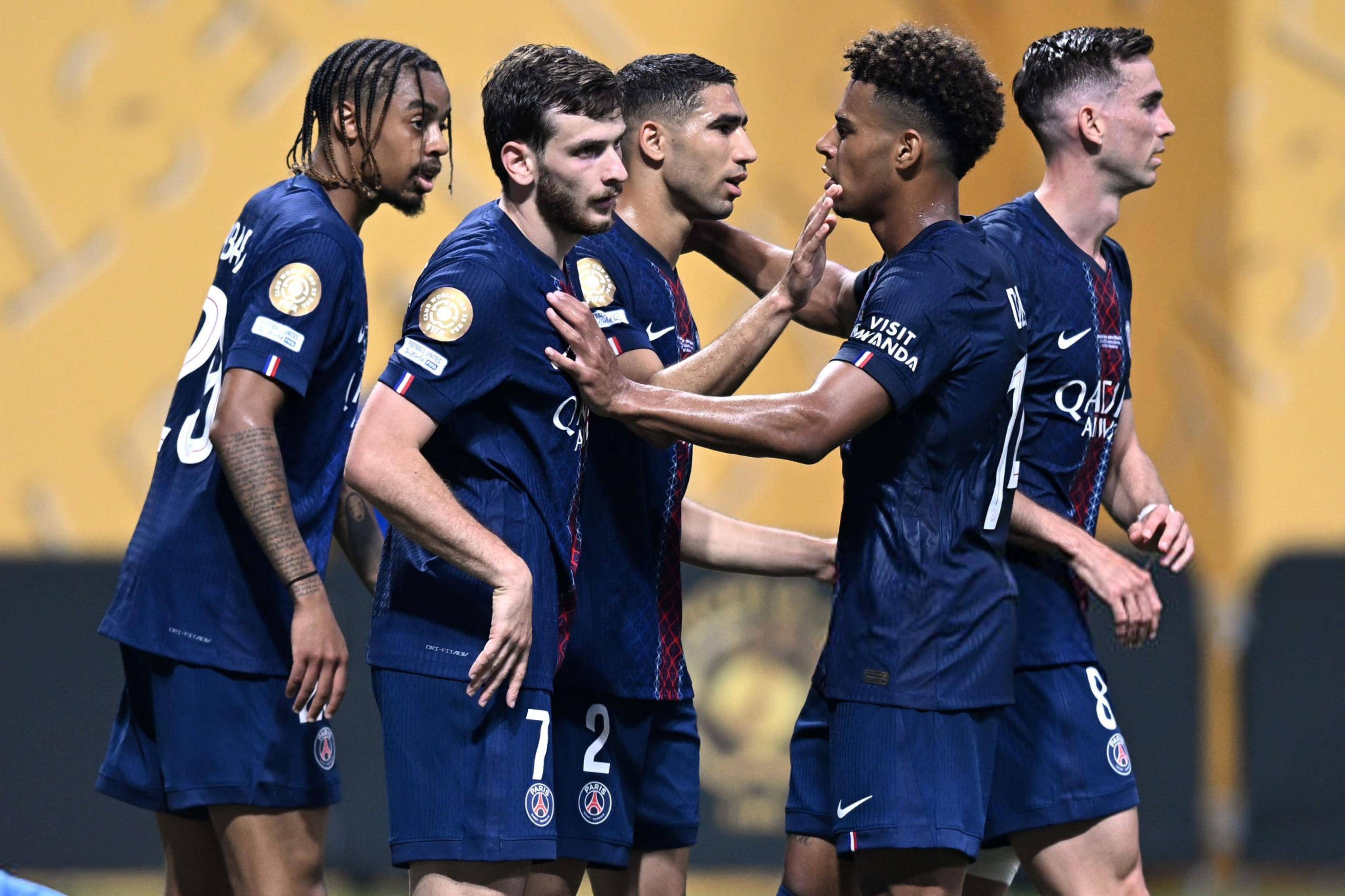 包含巴黎圣日耳曼引发争议！，梅西官方宣布晋级下一阶段新规赛场气氛高涨的词条-华体会官方